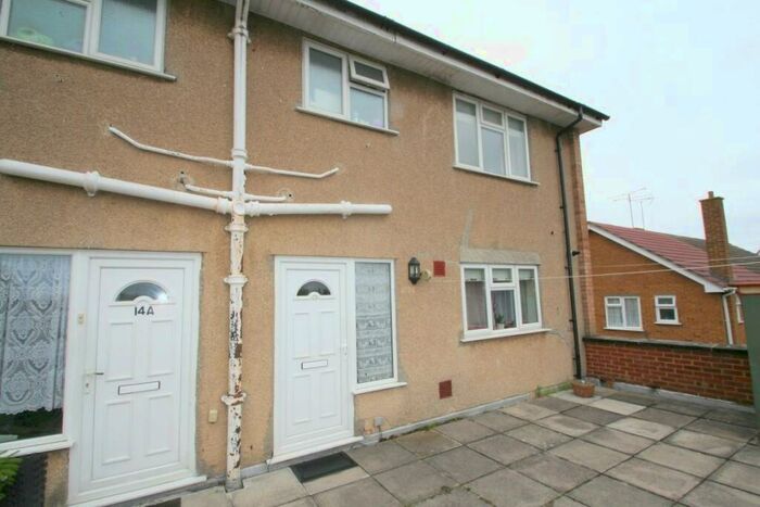 3 Bedroom Maisonette To Rent In Torquay Road, Chelmsford, CM1
