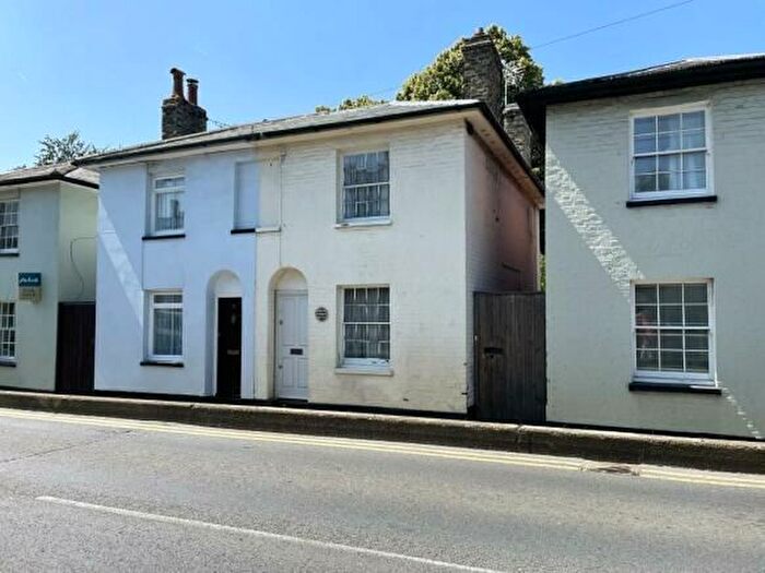 3 Bedroom Terraced House To Rent In St. Peters Place, Canterbury, CT1