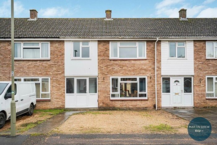 3 Bedroom Terraced House For Sale In Danes Road, Bicester, OX26