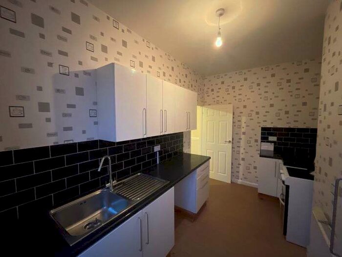 2 Bedroom Property To Rent In Vine Street, Wallsend, NE28