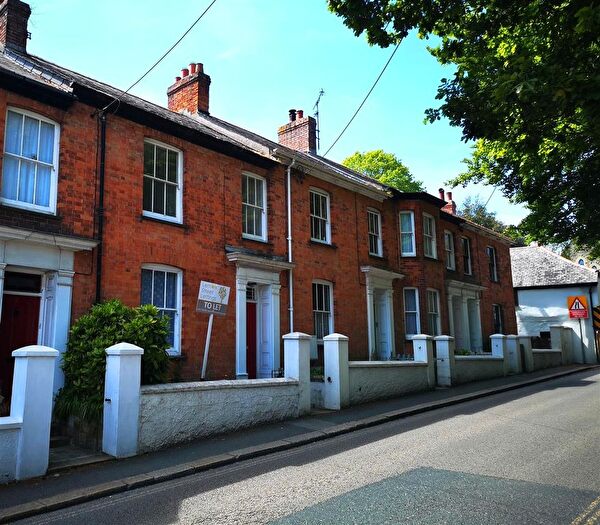 3 Bedroom Property To Rent In St. Marys Terrace, Truro, TR1