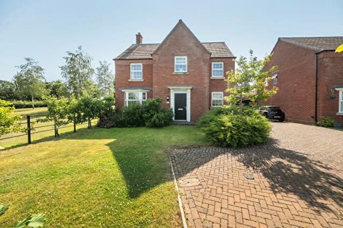 4 Bedroom Detached House For Sale In Blackthorn Road, Tenbury Wells, WR15