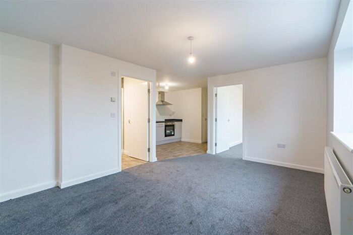 2 Bedroom Flat To Rent In **Available April** Burn Road, Blaydon, NE21