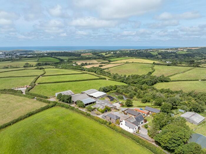 10 Bedroom Farm House For Sale In Hersham, Bude, EX23