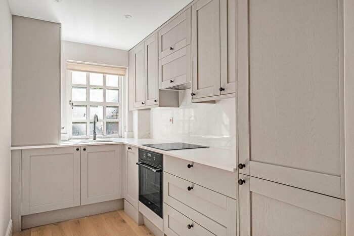 1 Bedroom Flat To Rent In Copenhagen Gardens, London, W4