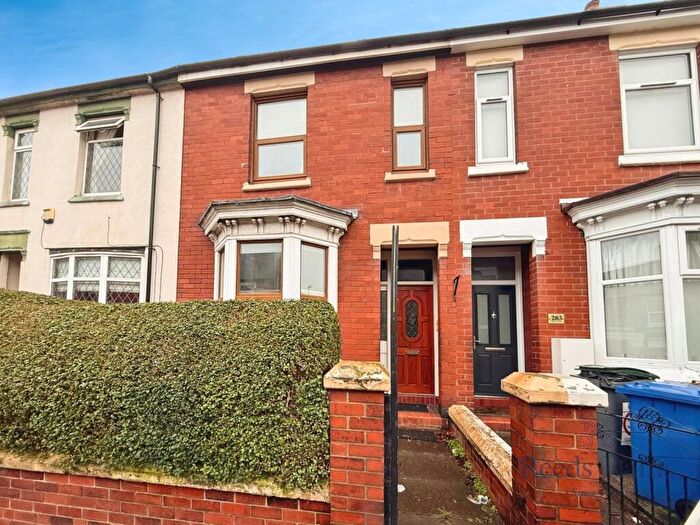 4 Bedroom Terraced House To Rent In Princes Road, Stoke-on-Trent, Staffordshire, ST4