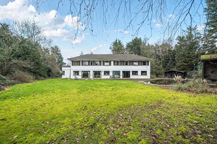 6 Bedroom Detached House For Sale In South Hill Road, Bromley, BR2