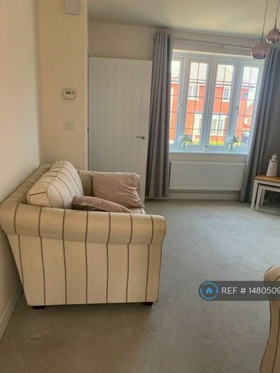 2 Bedroom Semi-Detached House To Rent In Tarry Way, Northampton, NN2