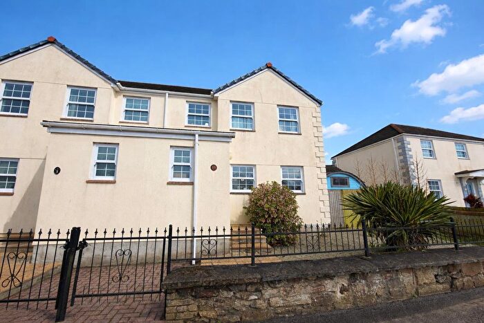3 Bedroom Semi-Detached House To Rent In Penmare Court, Hayle, TR27