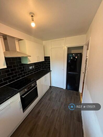 1 Bedroom Flat To Rent In Waverley Road, London, E17