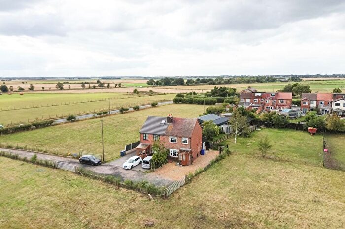3 Bedroom Semi-Detached House For Sale In Jacksmere Lane, Scarisbrick, PR8