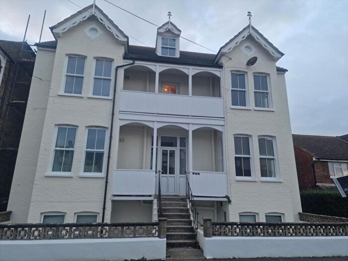 2 Bedroom Flat To Rent In Sandown Road, Deal, CT14