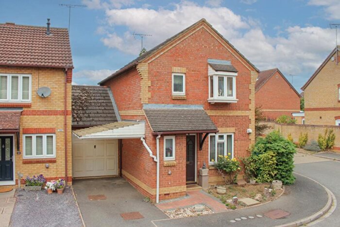 3 Bedroom Detached House For Sale In The Chilterns, Leighton Buzzard, LU7