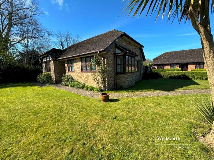2 Bedroom Bungalow For Sale In Stony Lane, Burton, Christchurch, BH23