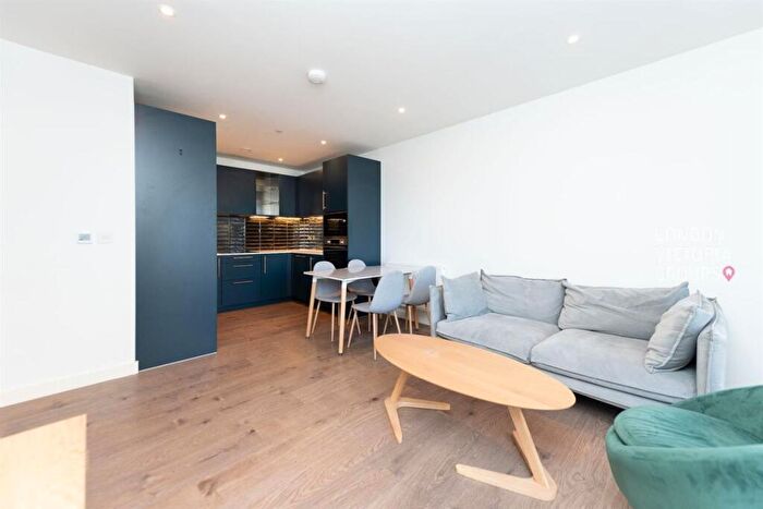 2 Bedroom Apartment To Rent In Alington House, Mary Neuner Road, London, N8