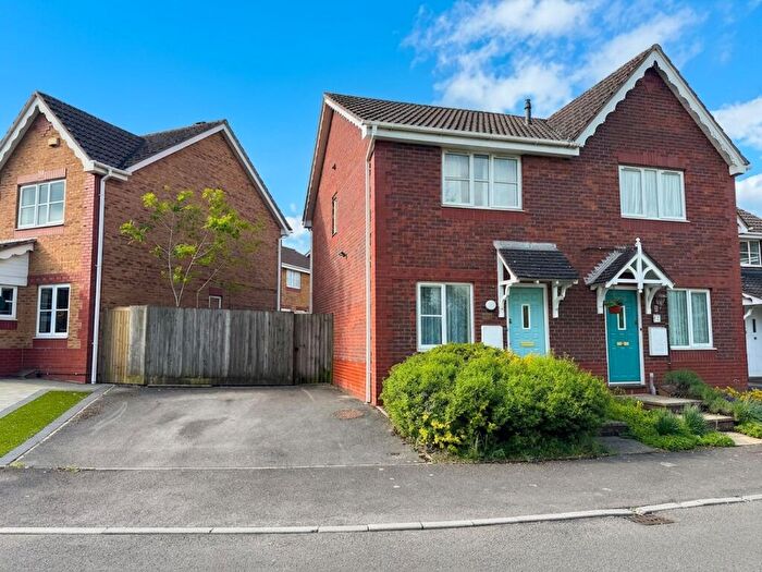 2 Bedroom Semi-Detached House For Sale In Coopers Drive, Yate, BS37