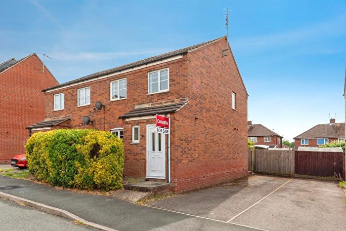 3 Bedroom House To Rent In Kedleston Road, Grantham, NG31