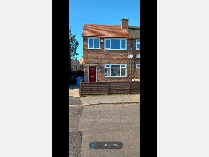 3 Bedroom Semi-Detached House To Rent In Cavendish Road, Manchester, M41