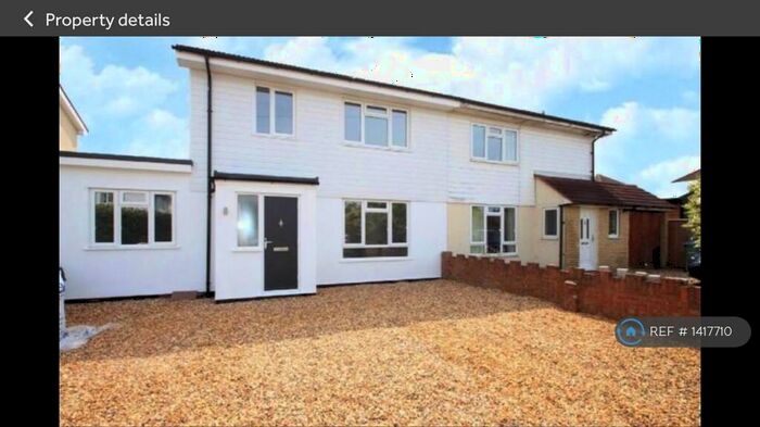 4 Bedroom Semi-Detached House To Rent In Second Close, West Molesey, KT8