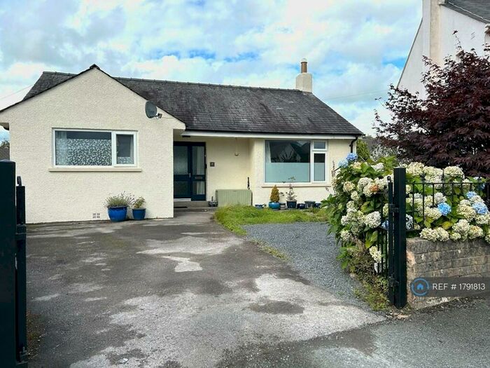 2 Bedroom Bungalow To Rent In Heron Hill, Kendal, LA9