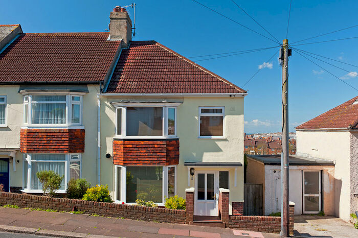 3 Bedroom Semi-Detached House To Rent In Carlyle Avenue, Brighton, BN2