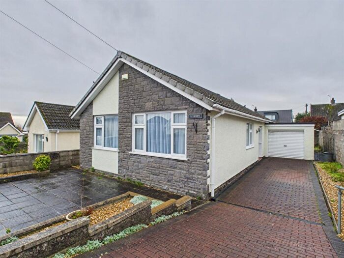 3 Bedroom Detached Bungalow For Sale In Ashgrove, Porthcawl, CF36