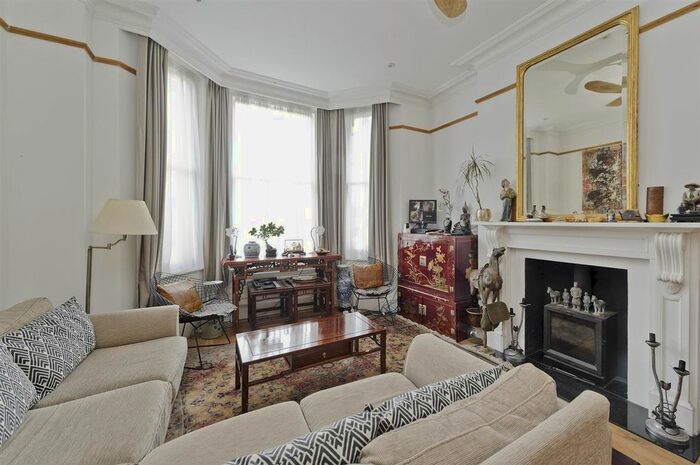6 Bedroom Terraced House To Rent In Dalgarno Gardens, North Kensington, W10
