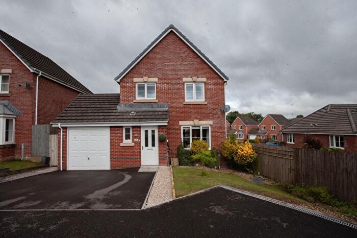 3 Bedroom Detached House For Sale In Ffordd Y Dolau, Llanharan, Pontyclun, CF72