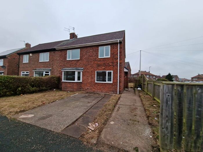 3 Bedroom Semi-Detached House To Rent In Wye Avenue, Jarrow, NE32