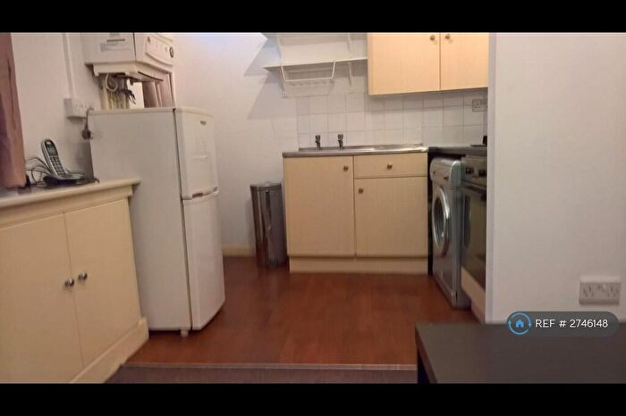 1 Bedroom Flat To Rent In Meersbrook, Sheffield, S8