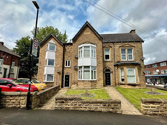 1 Bedroom Apartment To Rent In Westover Road, Bramley, LS13