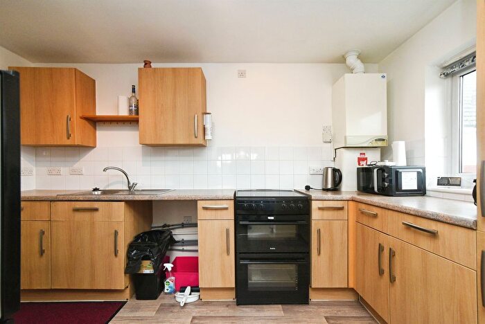1 Bedroom Flat For Sale In Combe Walk, Devizes, SN10