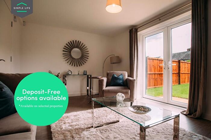 3 Bedroom Semi Detached House To Rent In Brookfield Drive, Bradford, BD10