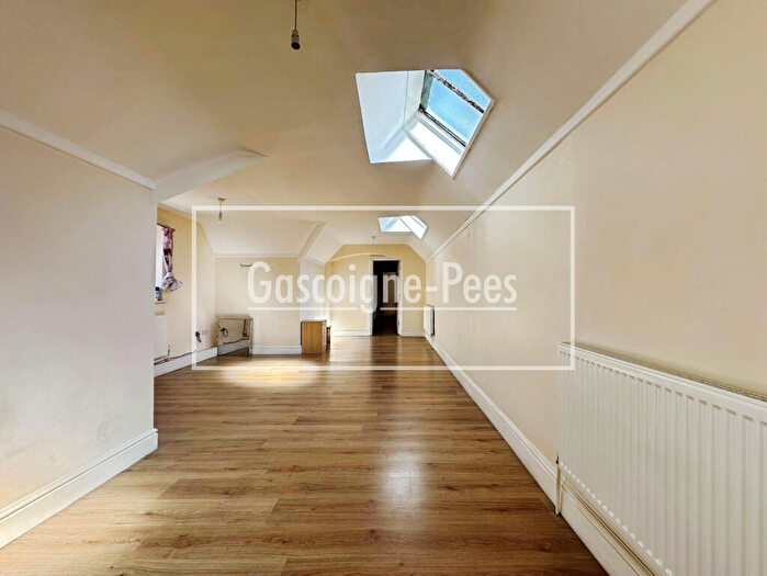 2 Bedroom Apartment To Rent In Wellington Court, Pickford Street, Aldershot, GU11