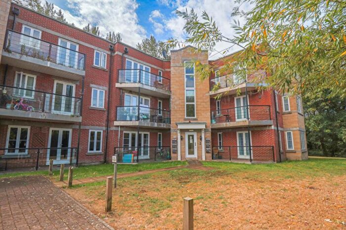 2 Bedroom Apartment For Sale In Stormont Court - Edge Of Weston Village, BS24