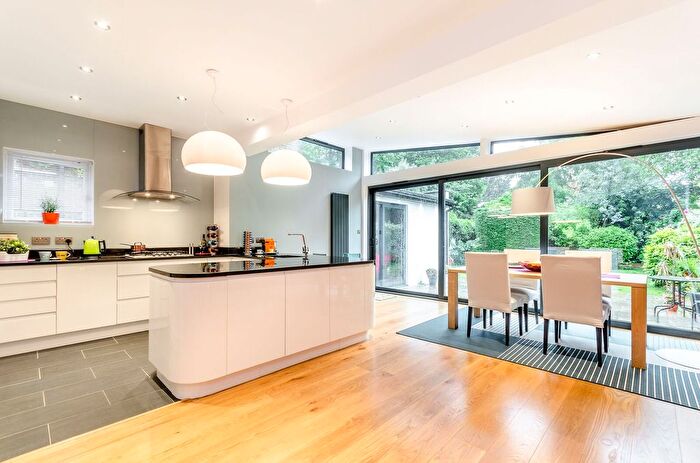 5 Bedroom Property To Rent In Annesley Road, Blackheath, London, SE3