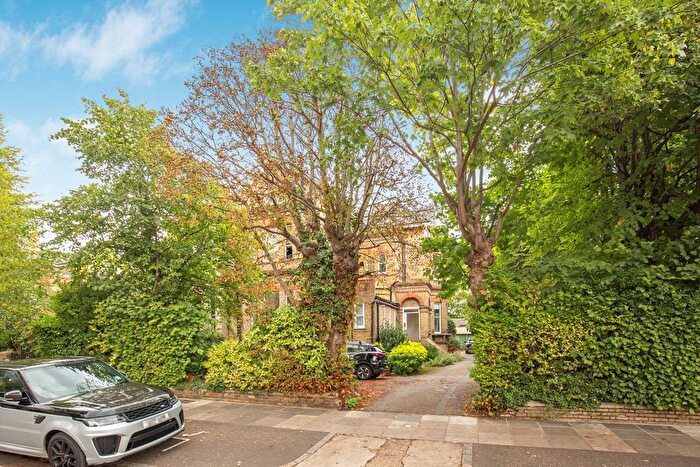 1 Bedroom Flat To Rent In Riverdale Road, St Margarets, TW1