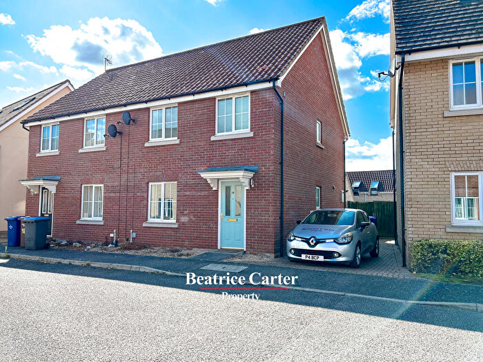 3 Bedroom Semi Detached House To Rent In Elmcroft Close Beck Row Bury St Edmunds, IP28
