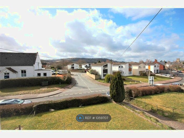 2 Bedroom Maisonette To Rent In East End Road, Cheltenham, Gloucestershire, GL53