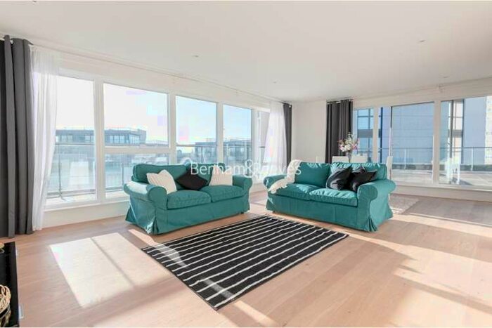 2 Bedroom Apartment To Rent In Pump House Crescent, Brentford, TW8