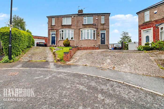 3 Bedroom Semi-Detached House For Sale In Briarfield Road, Sheffield, S12