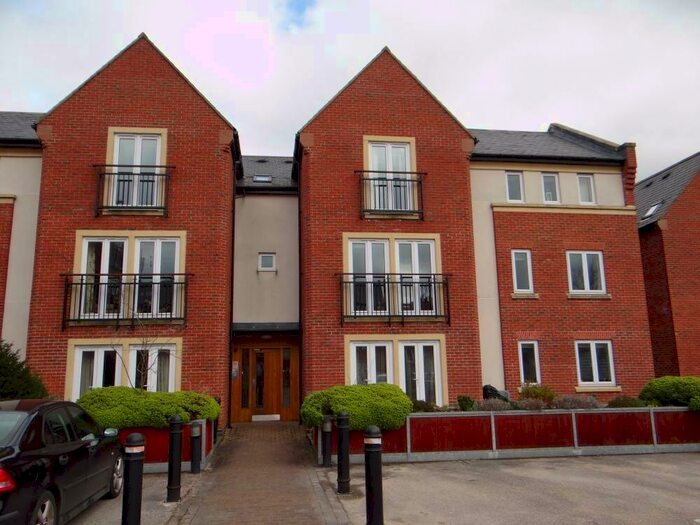 1 Bedroom Apartment To Rent In Whielden Street, Amersham, HP7