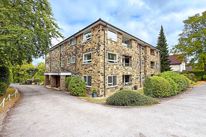 2 Bedroom Flat For Sale In Duchy Grange, Kent Road, Harrogate, HG1