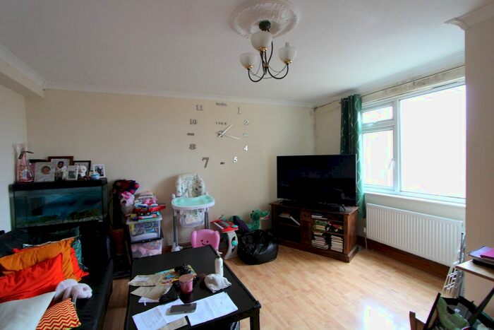 1 Bedroom Flat To Rent In Outram Road, Croydon, CR0