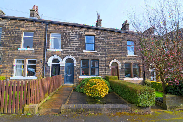 3 Bedroom Terraced House To Rent In Oakland Street, Silsden, BD20