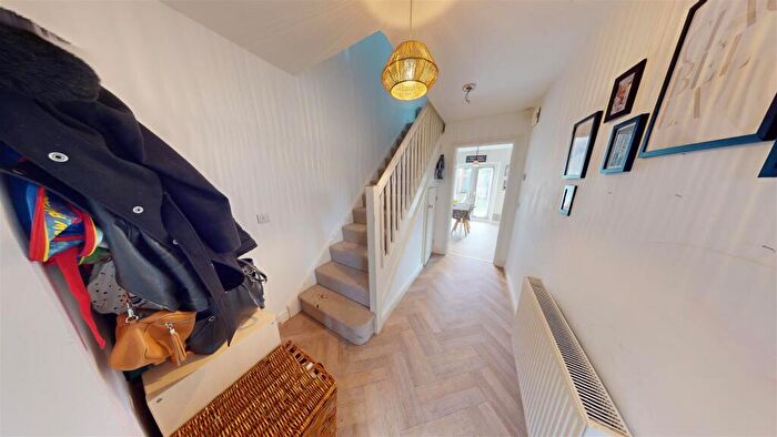 3 Bedroom Terraced House For Sale In Arundel Way, Cawston, Rugby, CV22