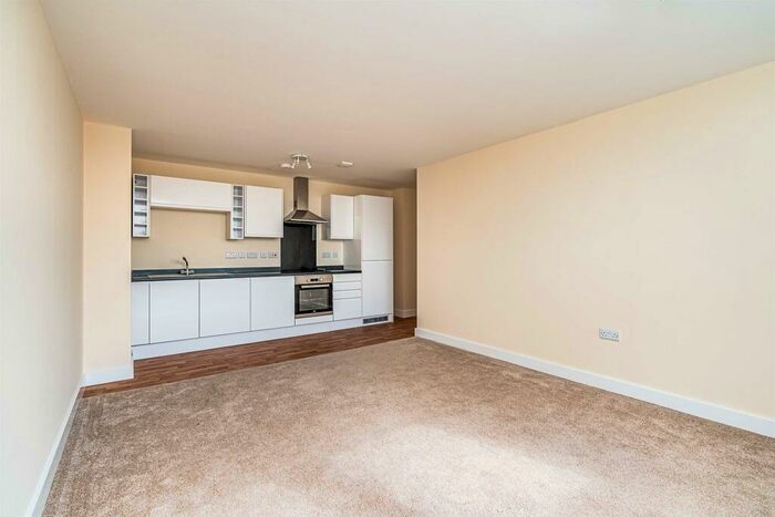 2 Bedroom Apartment To Rent In Castle Court, Dudley, DY2