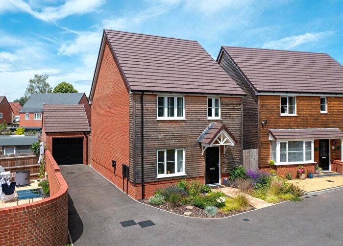 4 Bedroom Detached House For Sale In Cypress Close, Lea Castle, Kidderminster, Worcestershire, DY10