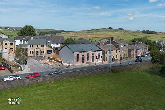 3 Bedroom Semi-Detached House For Sale In Keighley Road, Laneshawbridge, Colne, BB8
