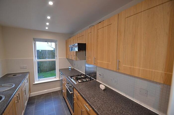 3 Bedroom Flat To Rent In Millacres | Station Road, Ware, SG12